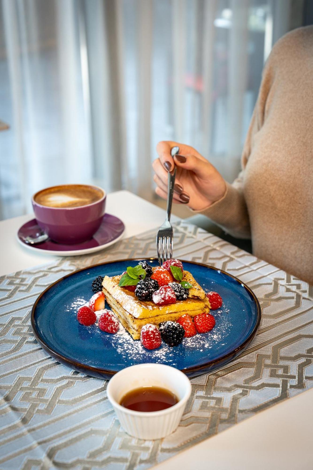 Aloft Riyadh Hotel Экстерьер фото